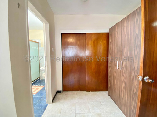 Imagen 18 de 30 de Casa En Venta 21-19467 El Marques