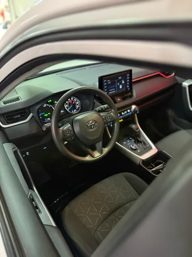 Toyota RAV4 2.5 Xle Hev 4X4 Cvt