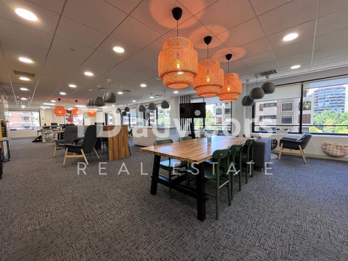Luminosa, Flexible, Excelente Relación Precio/calidad En L7