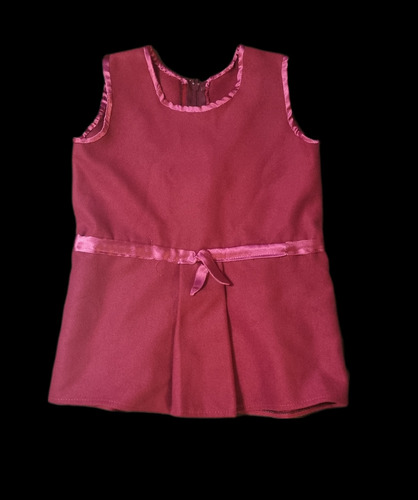 Vestido De Bebe De Paño Color Rojo Para Bebe 1 Año Aproxima.