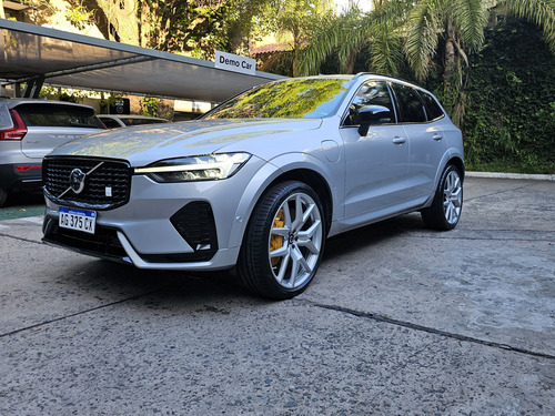 Volvo XC60 POLESTAR T8 462HP