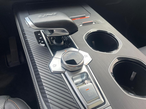 Changan Uni-K 2.0t Premium