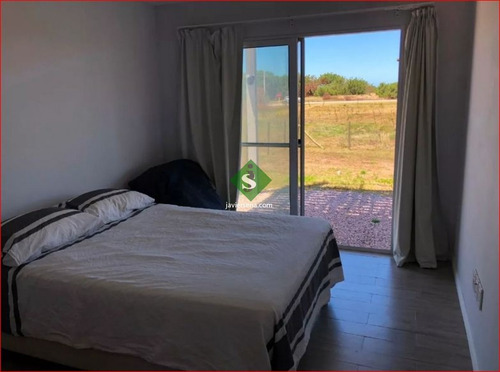 Venta Y Alquiler De Casa En Balneario Buenos Aires, 3 Dormitorios, 2 Baños. - Ref: 167276