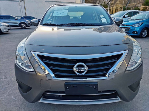 Imagen 2 de 10 de Nissan Versa 2019 4p Sense L4/1.6 Aut