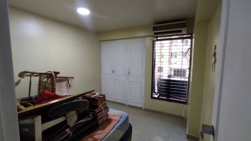 Imagen 9 de 12 de Apartamento En Venta En Prebo I 101 Mtrs. 165429 Andres Peña