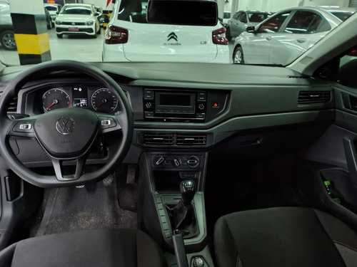 Volkswagen Polo Track 1.0 Flex 12V 5p