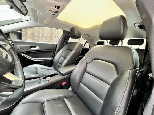 Mercedes-Benz Clase CLA 1.6 200 Cgi Sport At
