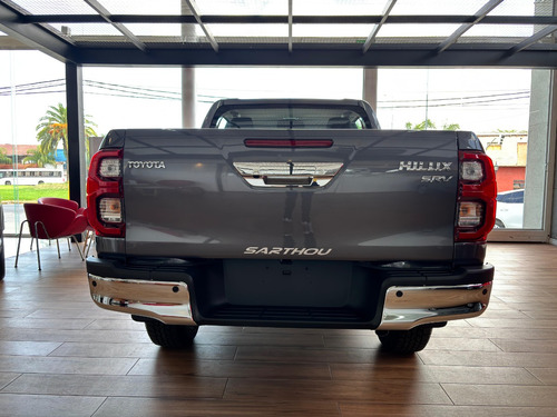 Toyota Hilux Pick-Up 2.8 Cd Srv 204Cv 4X4 At