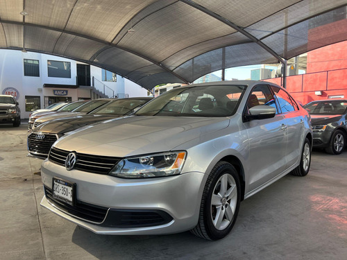 Volkswagen Jetta 2.5 Style Active At