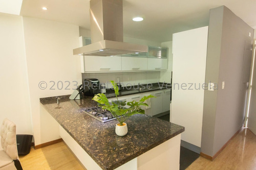 Apartamento En Venta\ Escampadero\ Mg- 5-12496