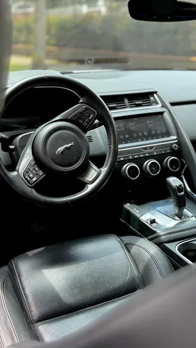 Jaguar E-Pace 2.0 E-pace