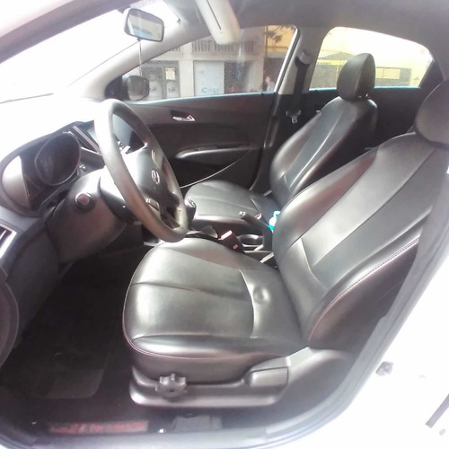 Imagem 23 de 25 de Hyundai Hb20 2015 1.6 Copa Do Mundo Flex 5p