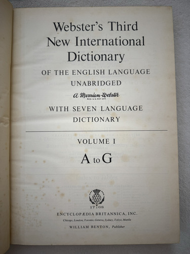 Websters Third New International Dictionary Merriam Webster (Usado)