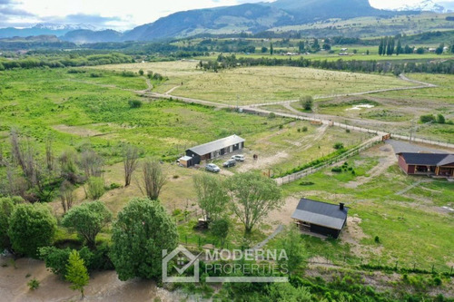 Casa De 135 M2, 4d / 3b En Sitio De 5000 M2