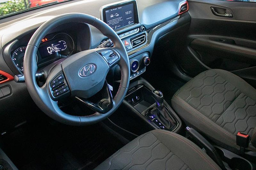 Imagem 3 de 8 de Hyundai Hb20x 1.6 16v Evolution