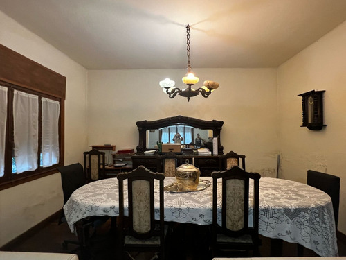 Casona Con Gran Parque Y Arboleda En Venta, General Las Heras