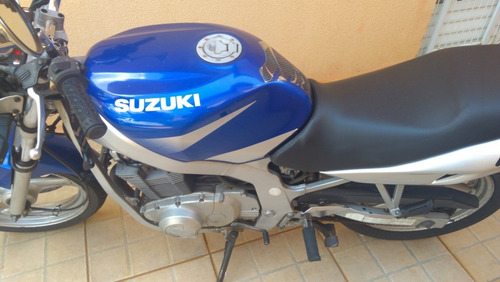 Suzuki Gs500e