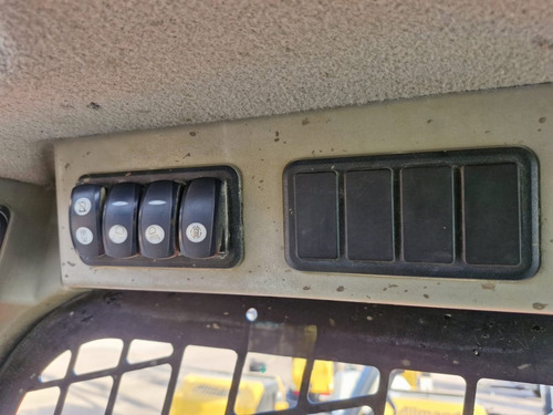 2014 Mini Cargador Cat 262d Con Kit Hid