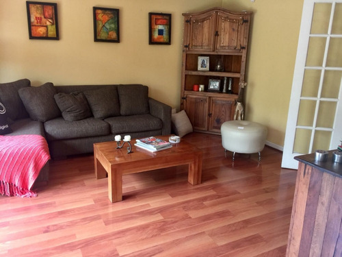 Imagen 9 de 24 de Excelente Casa En Condominio Onofre Jarpa - La Reina