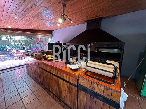 Local Comercial En Venta Quilmes
