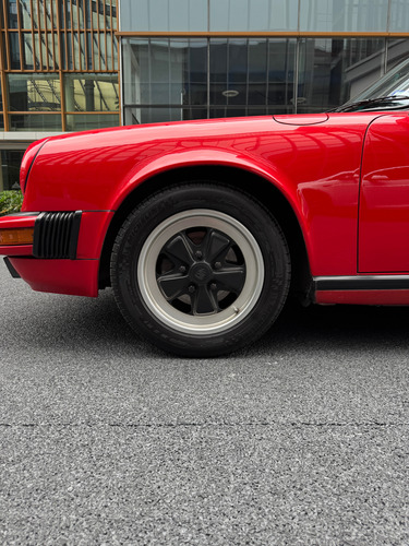 Porsche 911 Targa