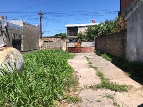 Imagen 2 de 9 de Salon Comercial En Venta Capitan Bermudez