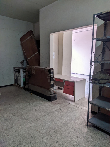 Imagen 13 de 17 de En Venta Productivo Local Horizonte Av. Romulo Gallegos 04123526021