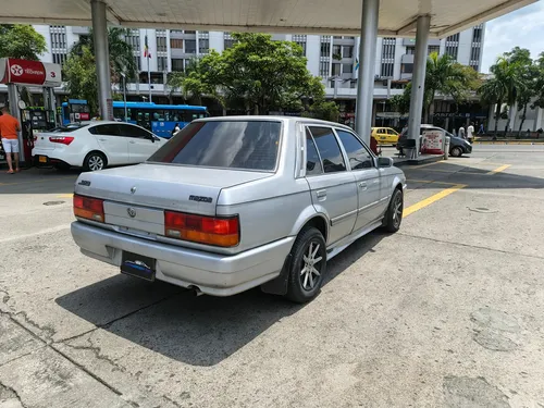 Mazda 323 1.3 Ns 4 p