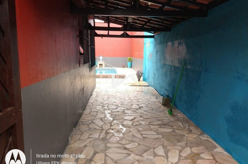 Imagem 5 de 14 de Casa Com Piscina Pé Na Areia Contendo Piscina