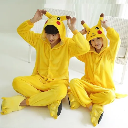 Pijama pikachu online adulto