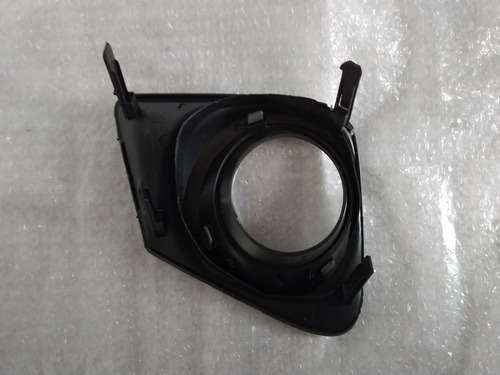 Moldura Faro Neblina Rh Toyota Corolla Aniversario 2011