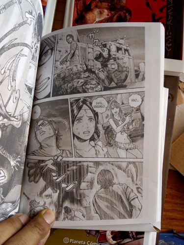 Imagen 7 de 7 de Resident Evil Heavenly Island Manga En Español 5 Tomos