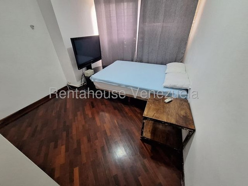 Bello Y Amplio Apartamento En Alquiler En Santa Eduvigis