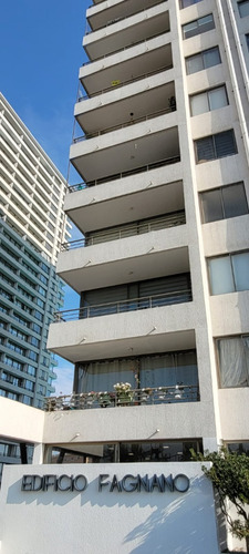Avd. Vicuña Mackenna. Edificio Fagnano. Comuna De Macul.
