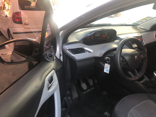 Peugeot 208 1.5 Active
