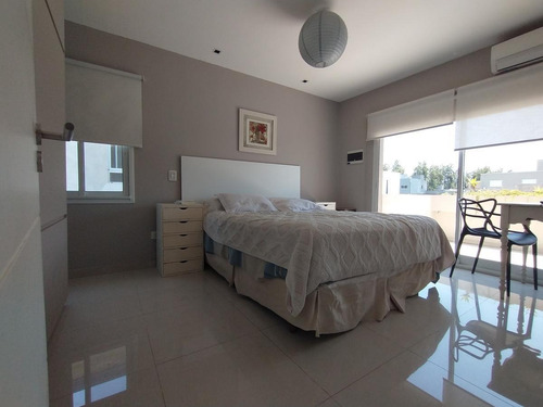 Hermosa Casa En Country Pinar Ii