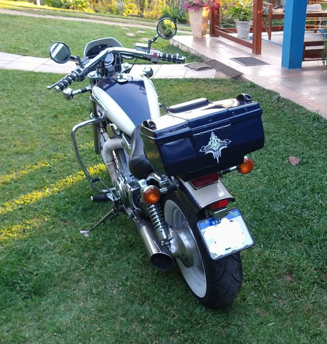 Suzuki Intruder 1400