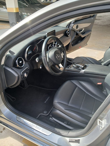 Mercedes-Benz Classe C 1.6 Turbo Flex 4p