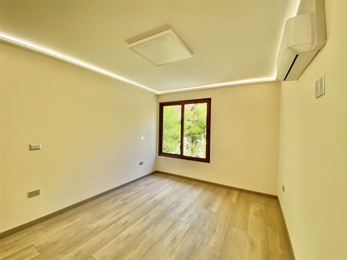 Remodelada: Club De Polo / Manuela Cañas