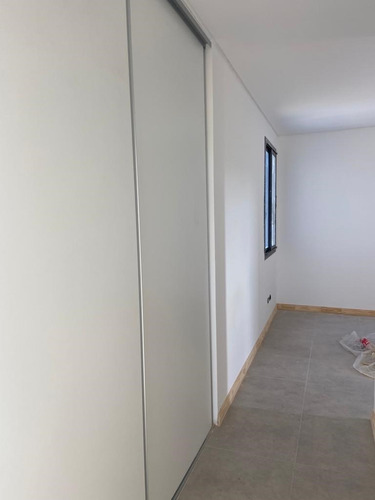 Imagen 7 de 13 de Casa Con Piscina En Venta Ubicado En Puertos
