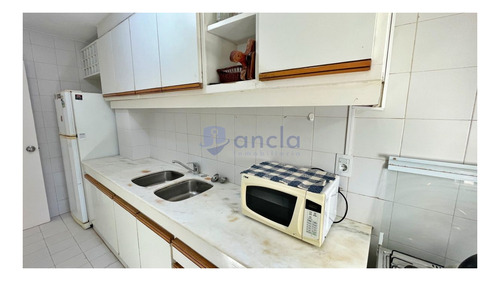 Imagen 11 de 30 de Apartamento En Venta 2 Dormitorios- Punta Del Este, Zona Aidy Grill