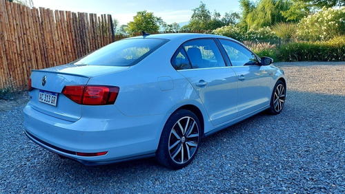 Volkswagen Vento Gli