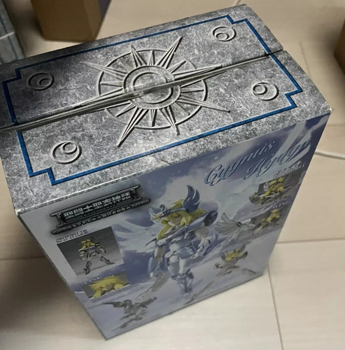 Cisne Hyoga V3 Myth Cloth Bandai Original