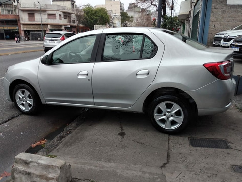 Imagen 6 de 20 de Renault Logan 2016 1.6 Privilége Plus 105cv