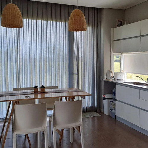 Casa En Venta En Barrio Cerrado Km 314
