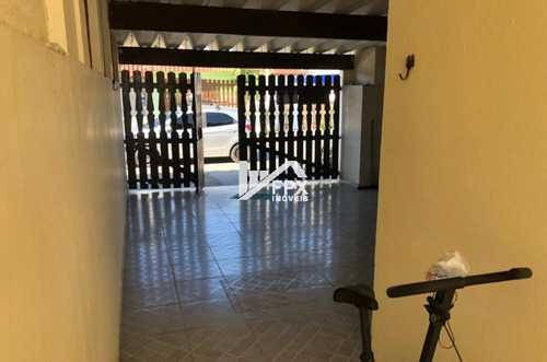 Imagem 2 de 12 de Ótima Casa No Litoral Lado Praia Com 02 Dormitórios - Ca451