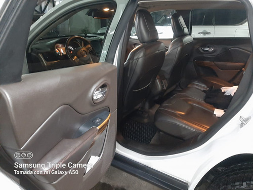 Jeep Cherokee 3.3l Trailhawk At