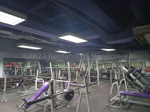 Ana Torres. Local Comercial En Venta 24-5839 En El Valle