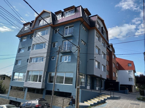 Imagen 13 de 14 de Venta Departamento 2 Dorm En Centro De Bariloche. Vista
