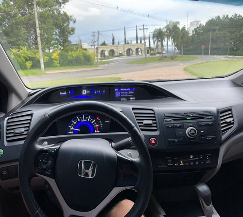 Honda Civic 1.8 Lxs Flex Aut. 4p